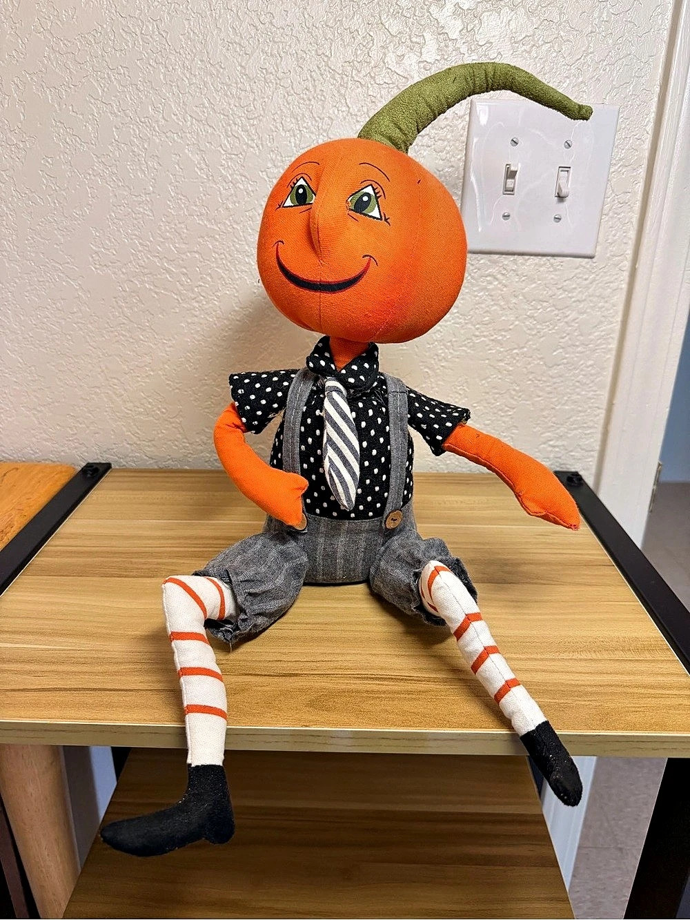 Pierre Pumpkin Head Doll Shelf Sitter Fall Halloween Decor Excellent Condition